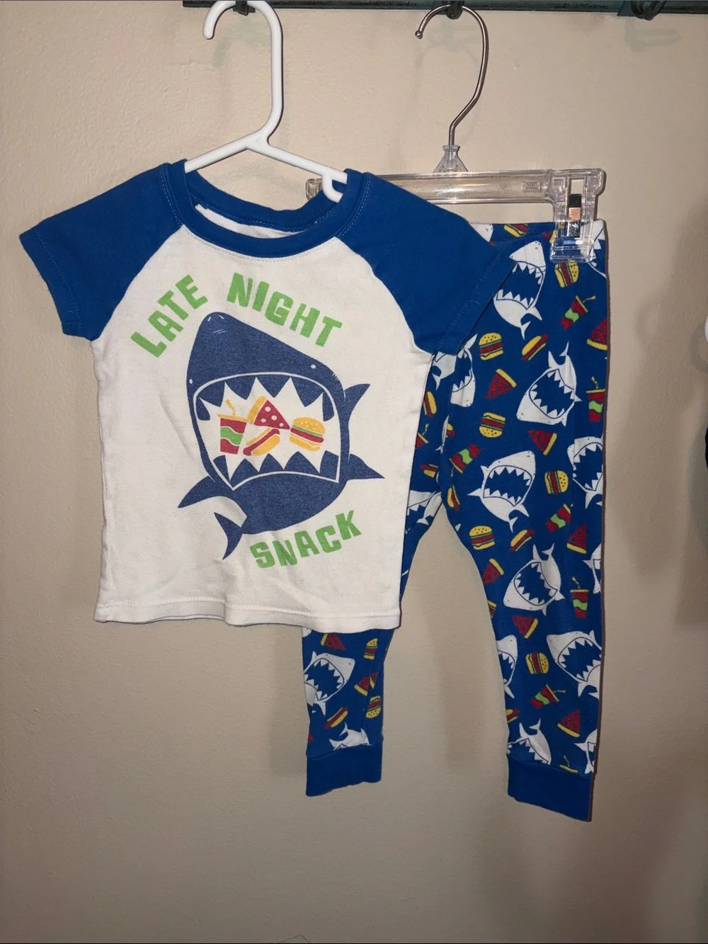 wonder nation Blue & White 'Late Night Snack' Shark Pajama Set